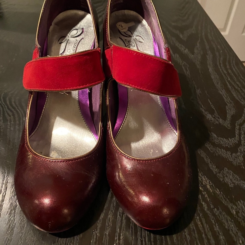 Women’s shoes